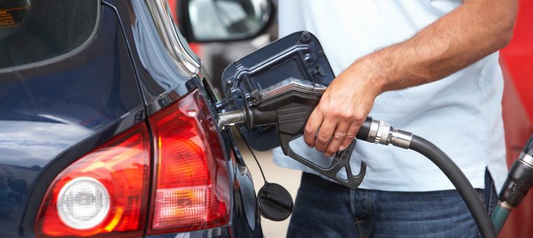 2月21日、ガソリンスタンドを展開するキグナス石油との提携を発表した、石油元売り大手はどこでしょう？